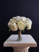 Beyaz Şakayık Çiçeği