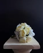 Şakayık ve orkide Gelin Çiçeği